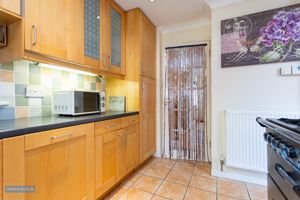 Kitchen- click for photo gallery